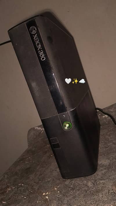 Xbox 360 256gb with GTA 5 & TAKKEN TOURNAMENT 2