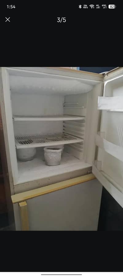 PEL refrigerator