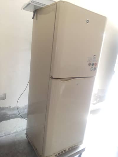 PEL Big size Refrigerator for sale in multan number 03097233293