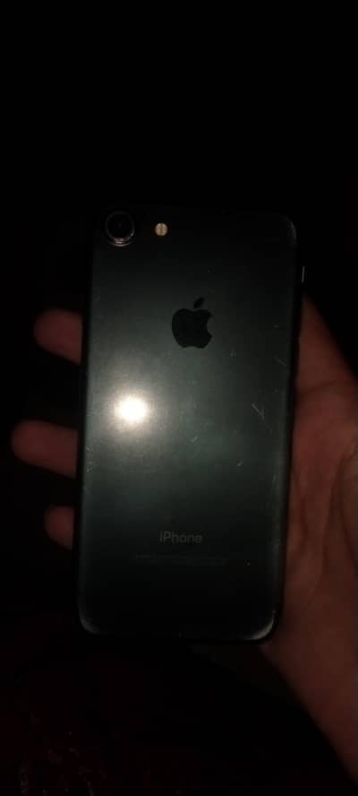 i phone 7 pta watsapp number par massage kare0/34/21/729/197