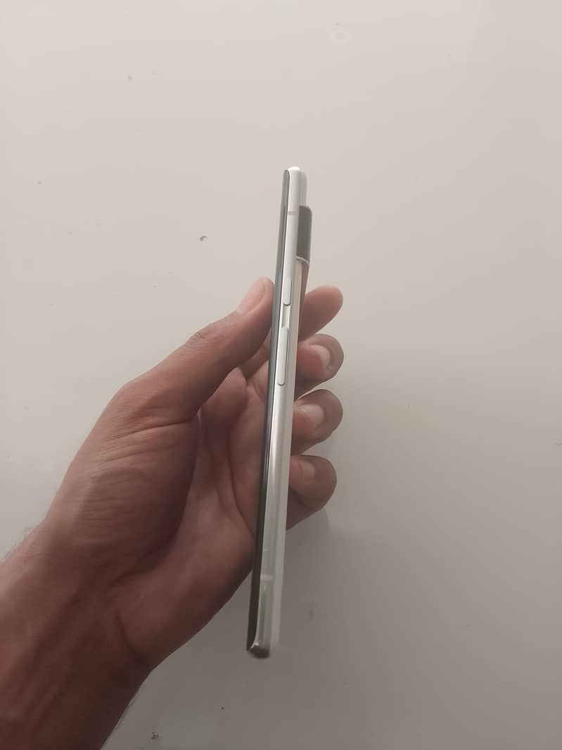 google pixel 6 pro 4