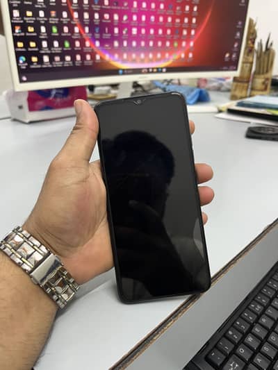 TECNO SPARK GO 4 2023  4gb Ram 64 with box