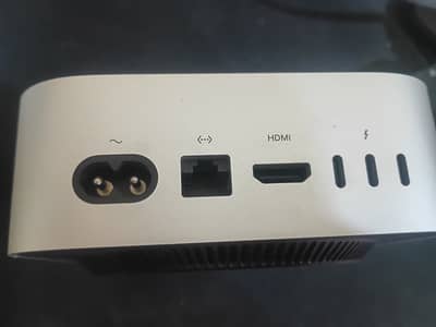 Mac mini m4 24gb Ram 512gb rom