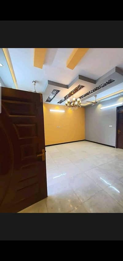 all types of labor available In all Karachi