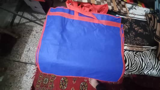 Bags in all sizes, shopping bags,