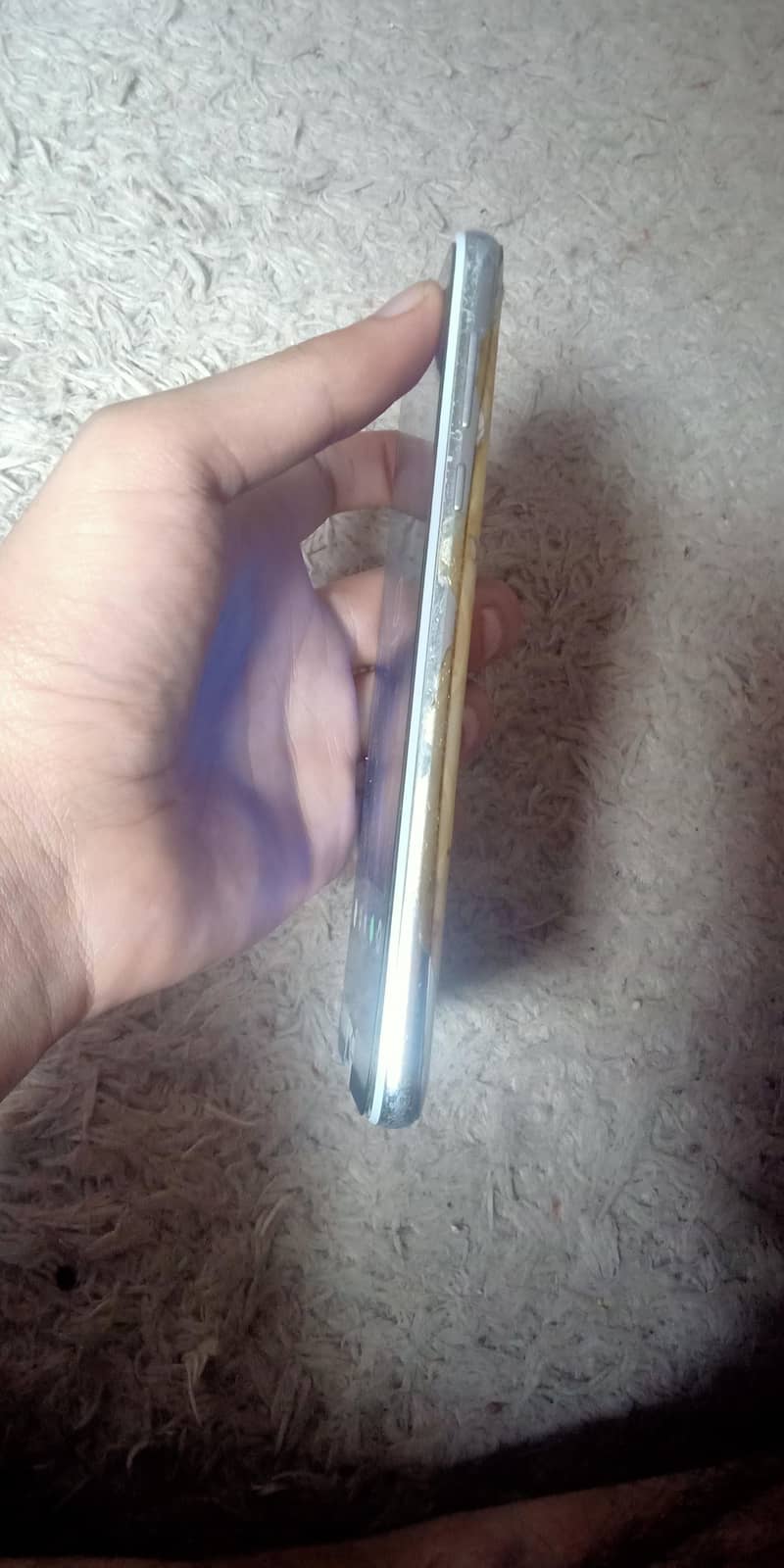 Sharp Aquos R2 urgent sell 3