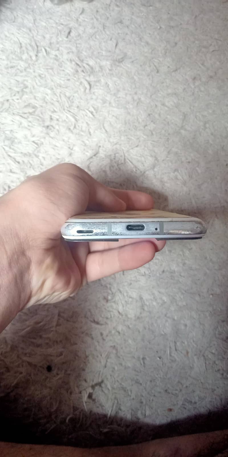 Sharp Aquos R2 urgent sell 5