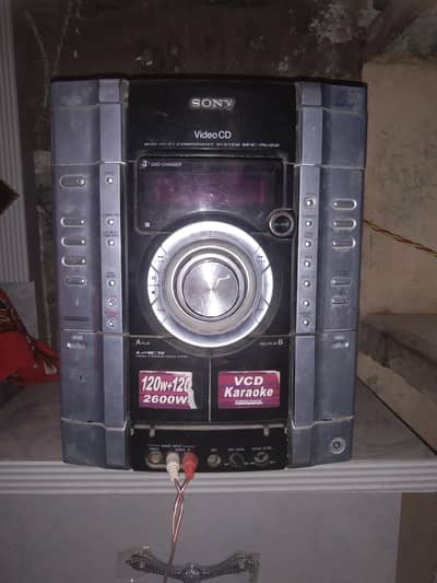 Sony speaker all ok 10 by 10 urgent sale
