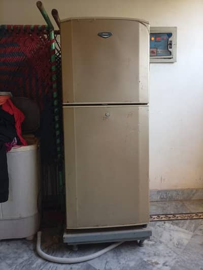 Haier Non inverter Fridge For sale