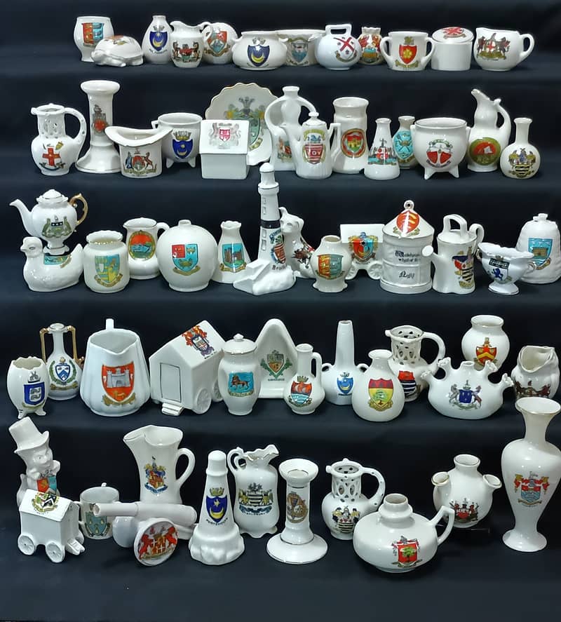 Armorial Ware 0