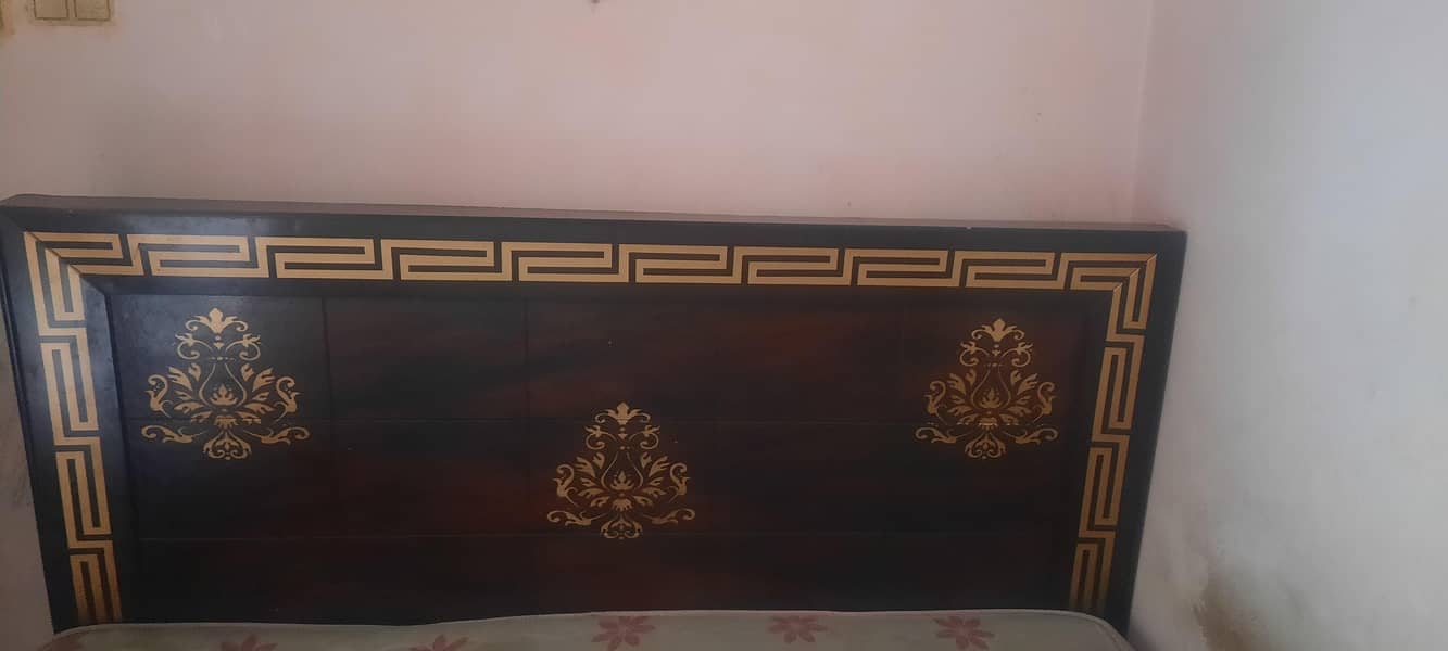 bed used 3