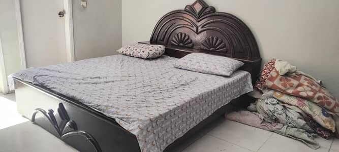 solid wooden king size bed with mattress