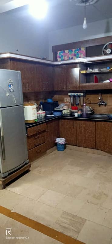 240 sq yards Single storey House For rent