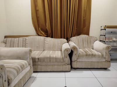 Five seater sofa set for sale