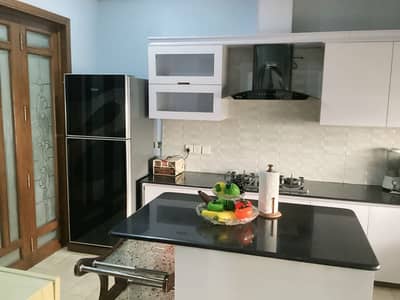 1 kanal upper portion for rent