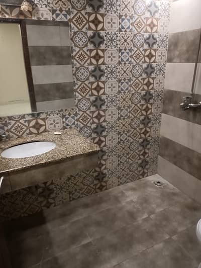 1 kinal upper portion for rent