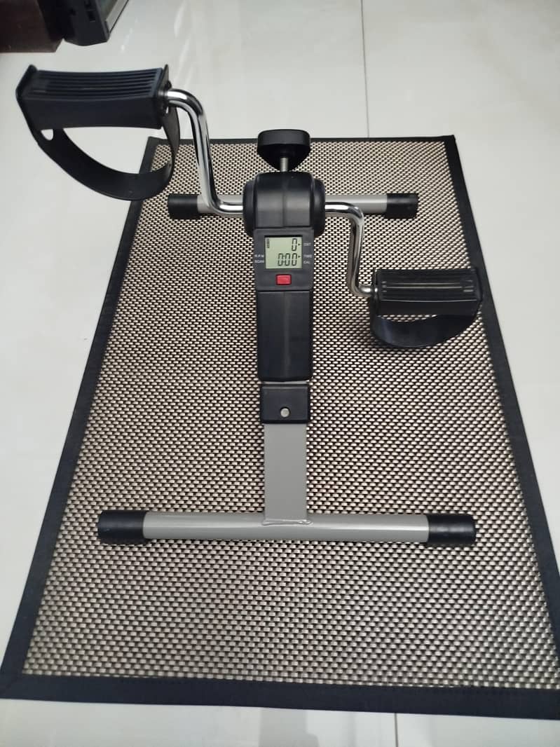 Paddle exercise machine 0