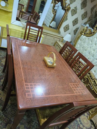 Dining table 6 Chairs