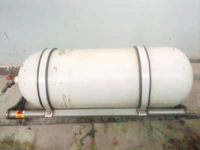 cng kit ka 55 size cylender clean condition