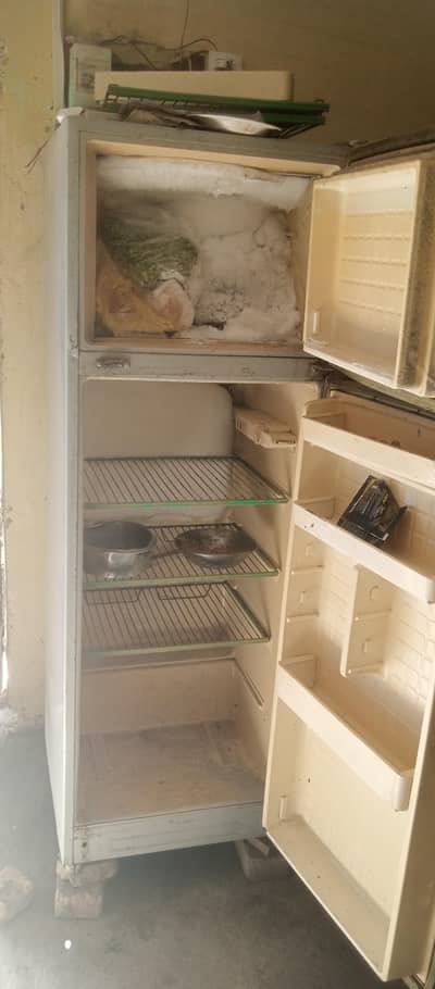 dawlance fridge genion comprassor direct cool