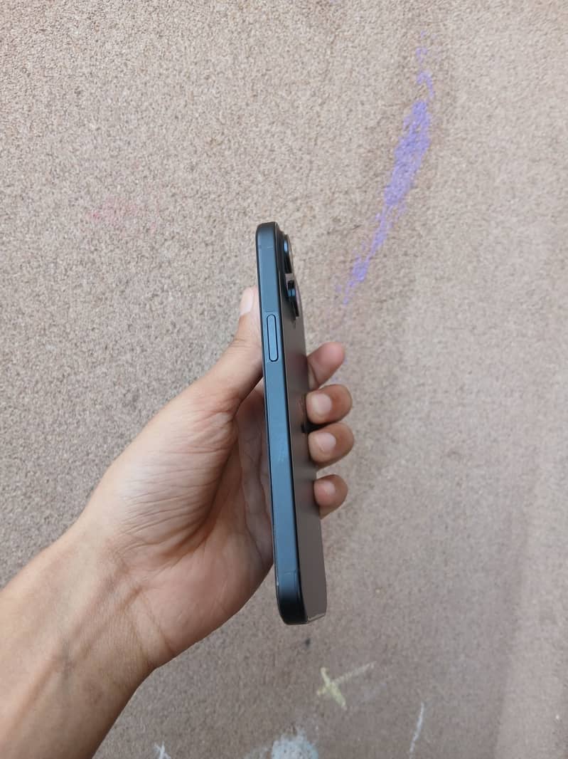 iPhone 15 (exchange possible) 1