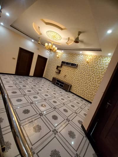 6 Marla Most Beautiful Brand New House For Rent