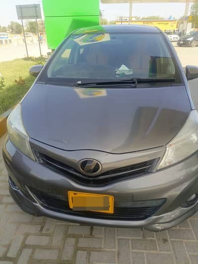 Toyota Vitz 2012