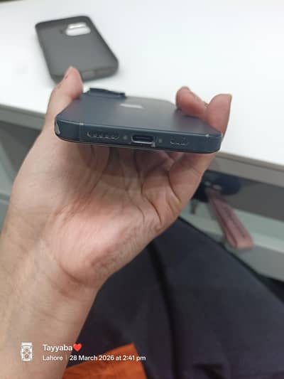 iphone 15 black color  128 GB 88 battery health