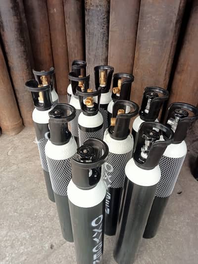 Oxygen Cylinder | Portable Oxygen Cylinder