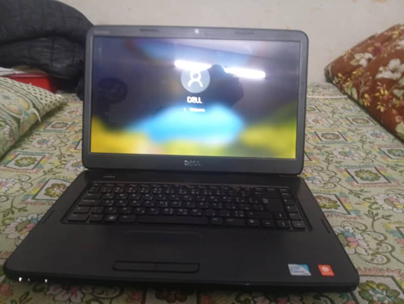 laptop  1