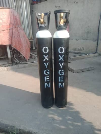 OXYGEN CYLINDER | PORTABLE MEDICAL OXYGEN CYLINDER