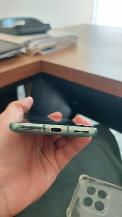 One plus 10 pro  for sale urgent