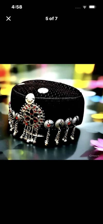 Women’s caps and mens