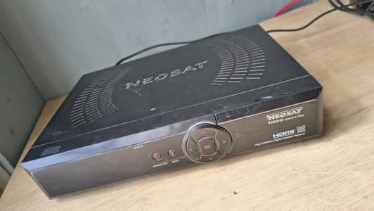 Dish receiver NEOSAT 9900hd spectra plus