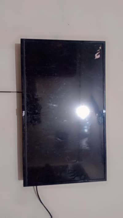TCL tv for sale.