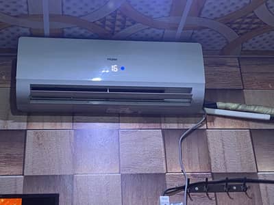 Haier AC split 1 Ton