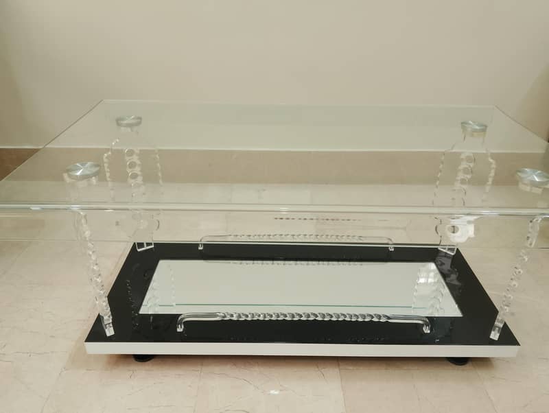 Acrylic Center Table 5