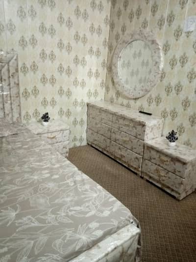 bed set / wooden bed  / king size bed set