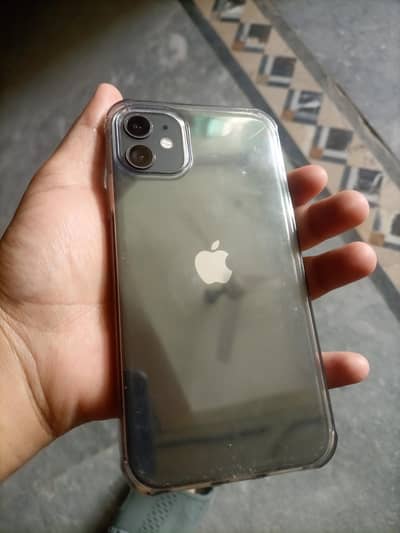 Iphone 11 mdm with charger urgent sa| battery Health 95 | With Charger