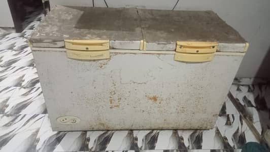 10/8 condition good cooling for all tipes of things