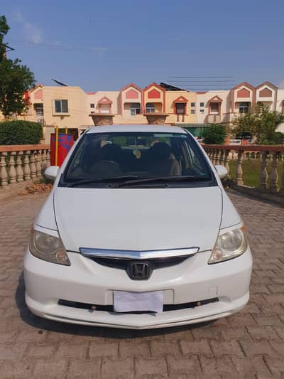Honda city idsi 2005 Minor touch ups Good condition