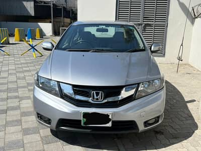 Honda City 2017 1.5 Aspire (full option) total Genuine.