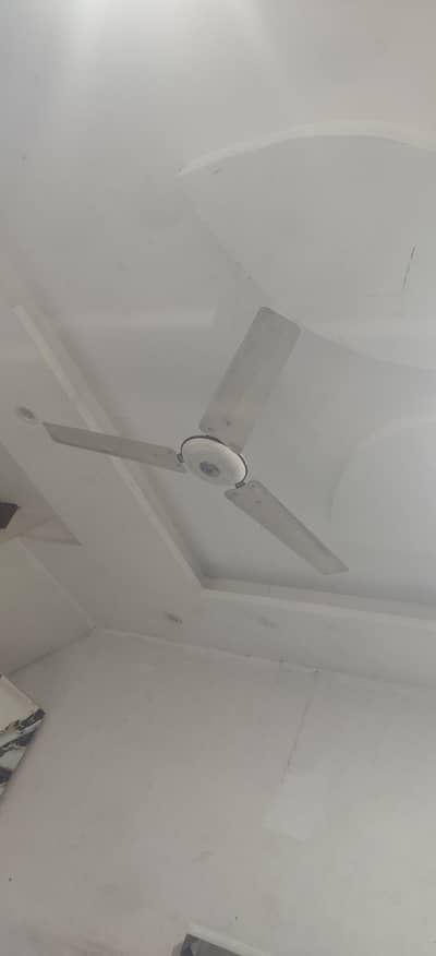 4 ceiling fans