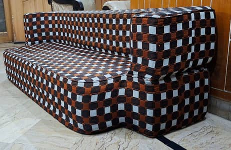 King size sofa cumbed  0"3"0"0"4"2"9"0"9"3"5