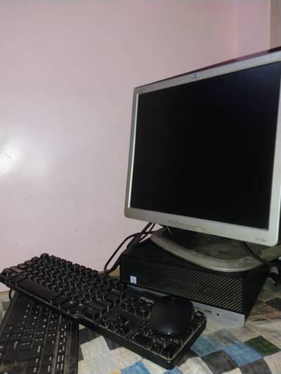 HP ProDesk G4 400 SFF core i5 6th Gen Ram8GB DDR4 SSD HDD 500 2GB card