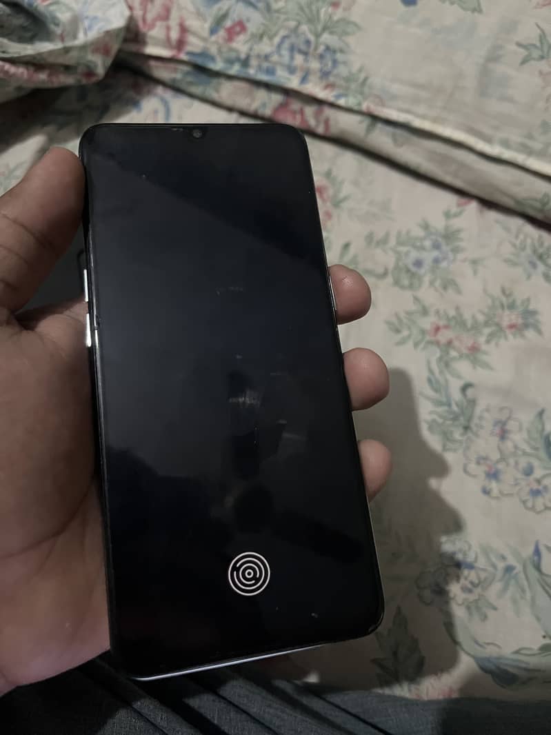 Oppo f15 10/10 condition 2