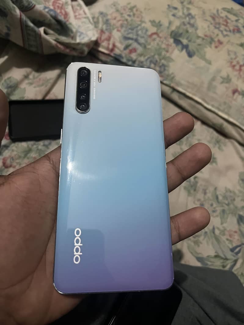 Oppo f15 10/10 condition 3