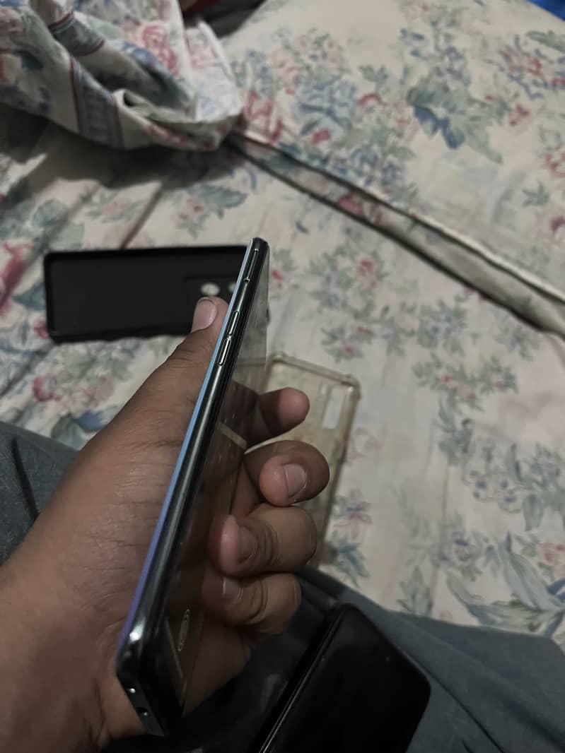 Oppo f15 10/10 condition 4