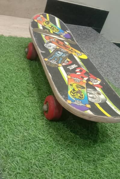 Skateboard