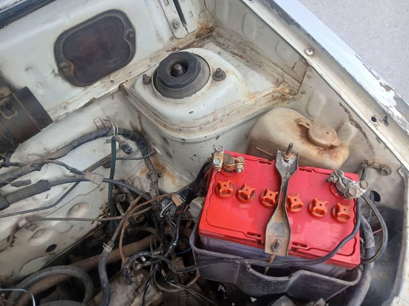 Mehran 2005 model 13